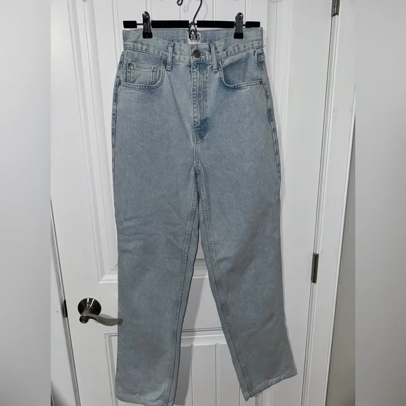 Urban Outfitters BDG Light Wash High Rise Baggy Jeans - Picture 2 of 7